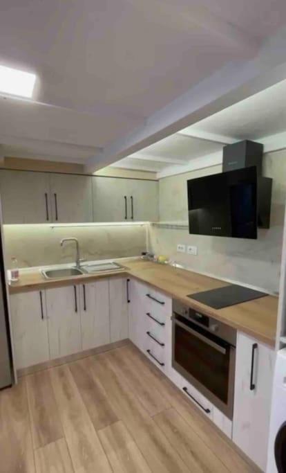 Lovely Apartment In Pogradec City With A Lake View Luaran gambar